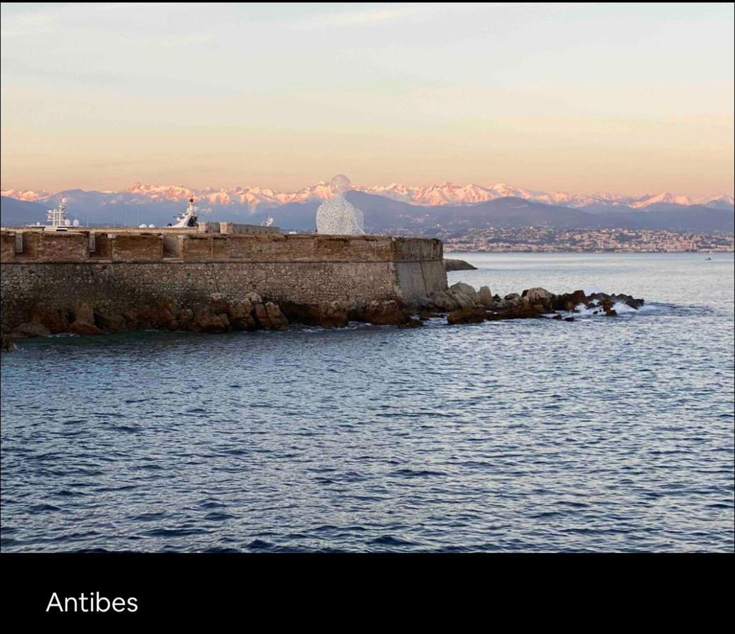 Loft Marina Direct Plage Διαμέρισμα Villeneuve-Loubet Εξωτερικό φωτογραφία